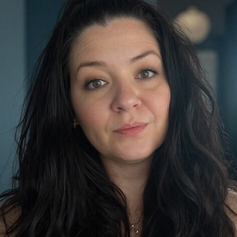 Portrait of Tara Greer, LCSW